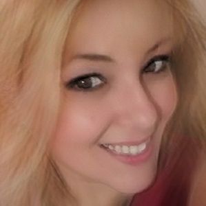 Meet your Posher, Anne